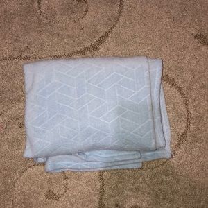 Blue throw blanket